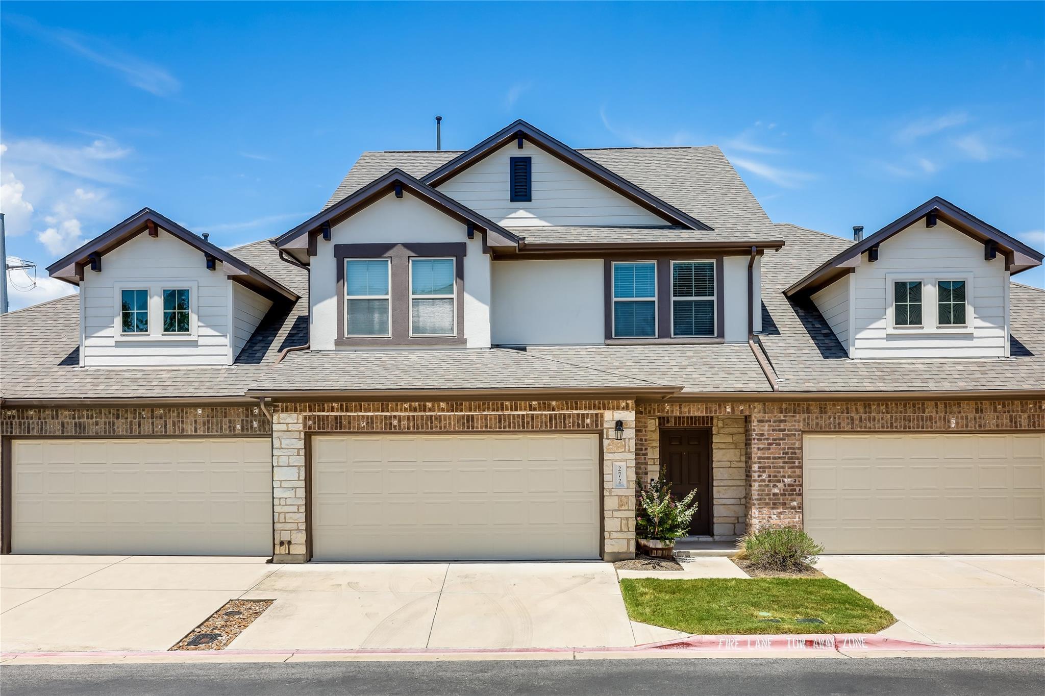 2304 S Lakeline BLVD # 272