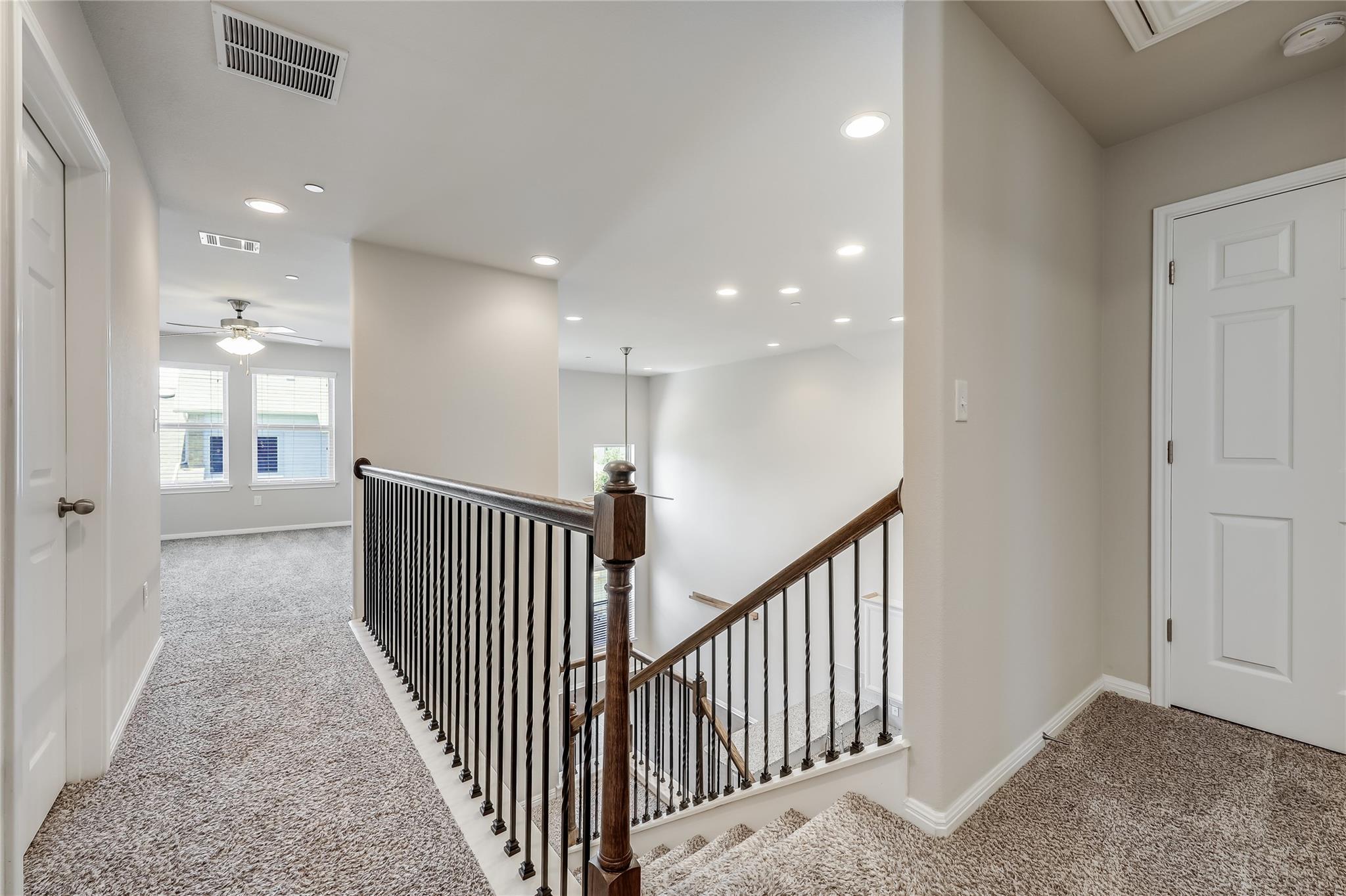 2304 S Lakeline BLVD # 272