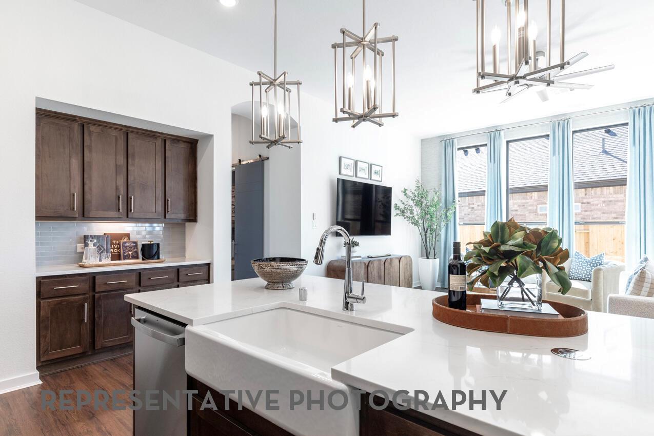 1308 Snowdrop DR