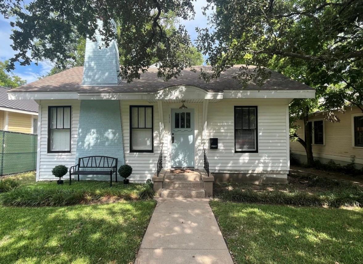 3013 West Ave