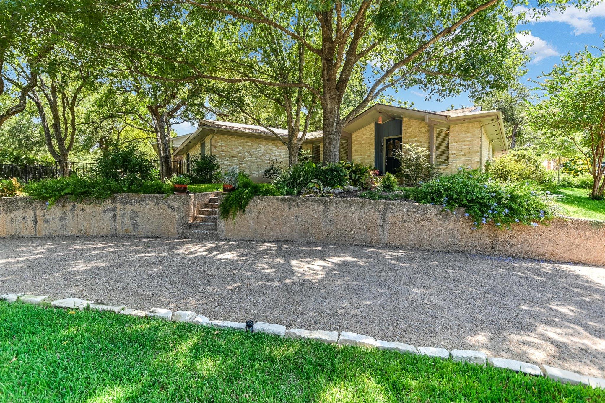 7901 Havenwood DR