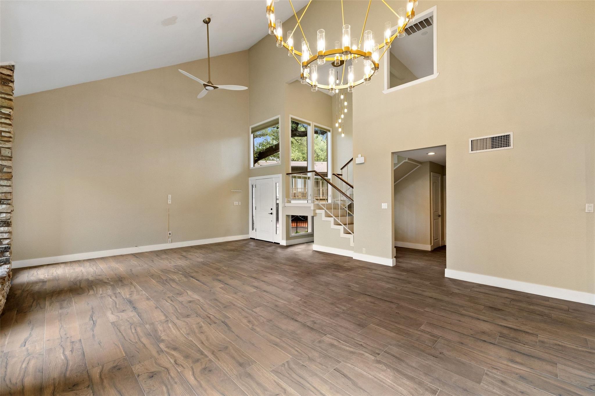 9 Stoney Creek CV