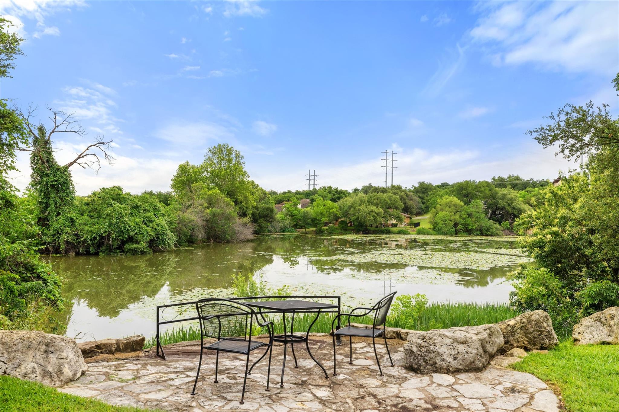 9 Stoney Creek CV