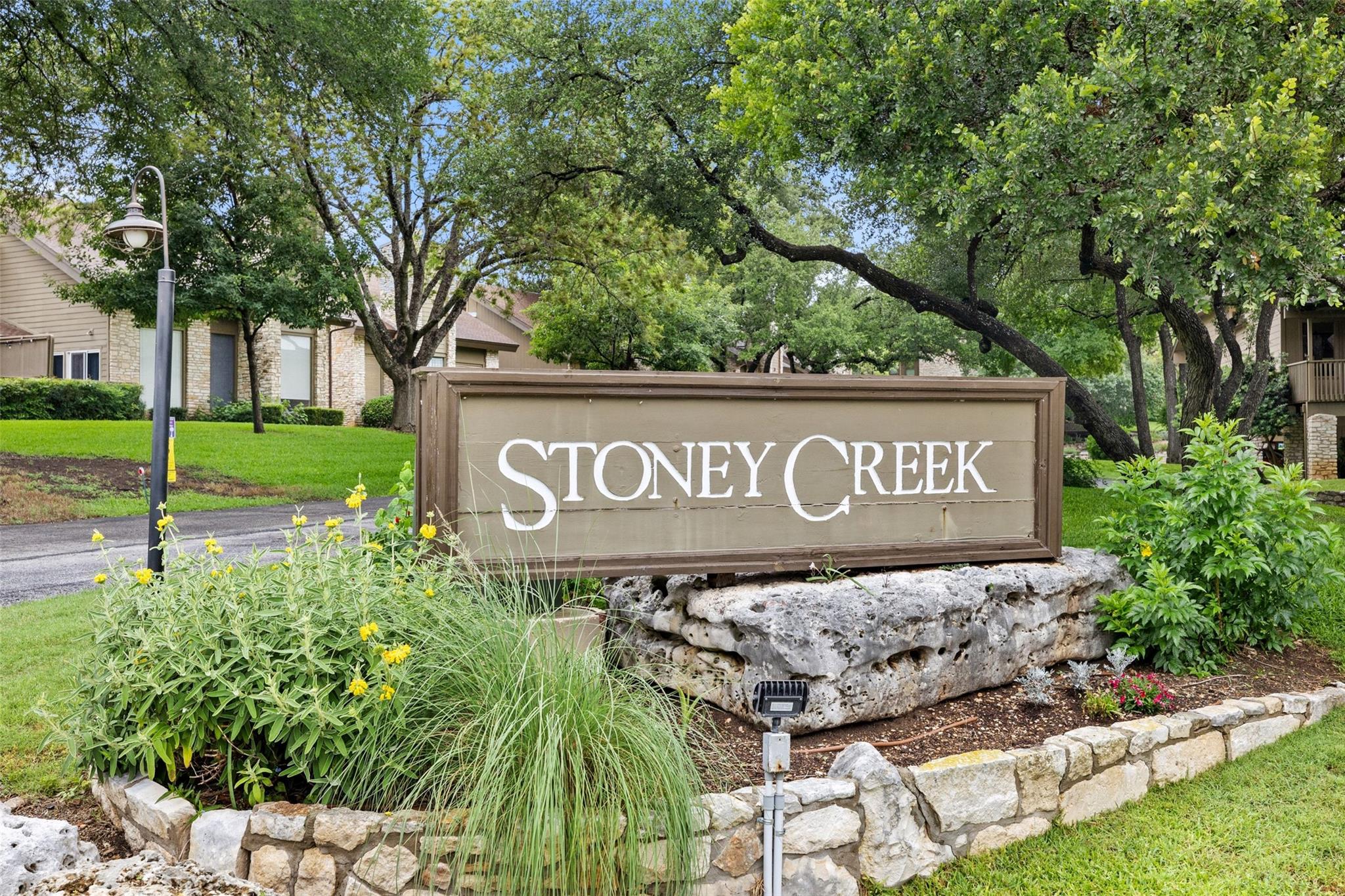 9 Stoney Creek CV