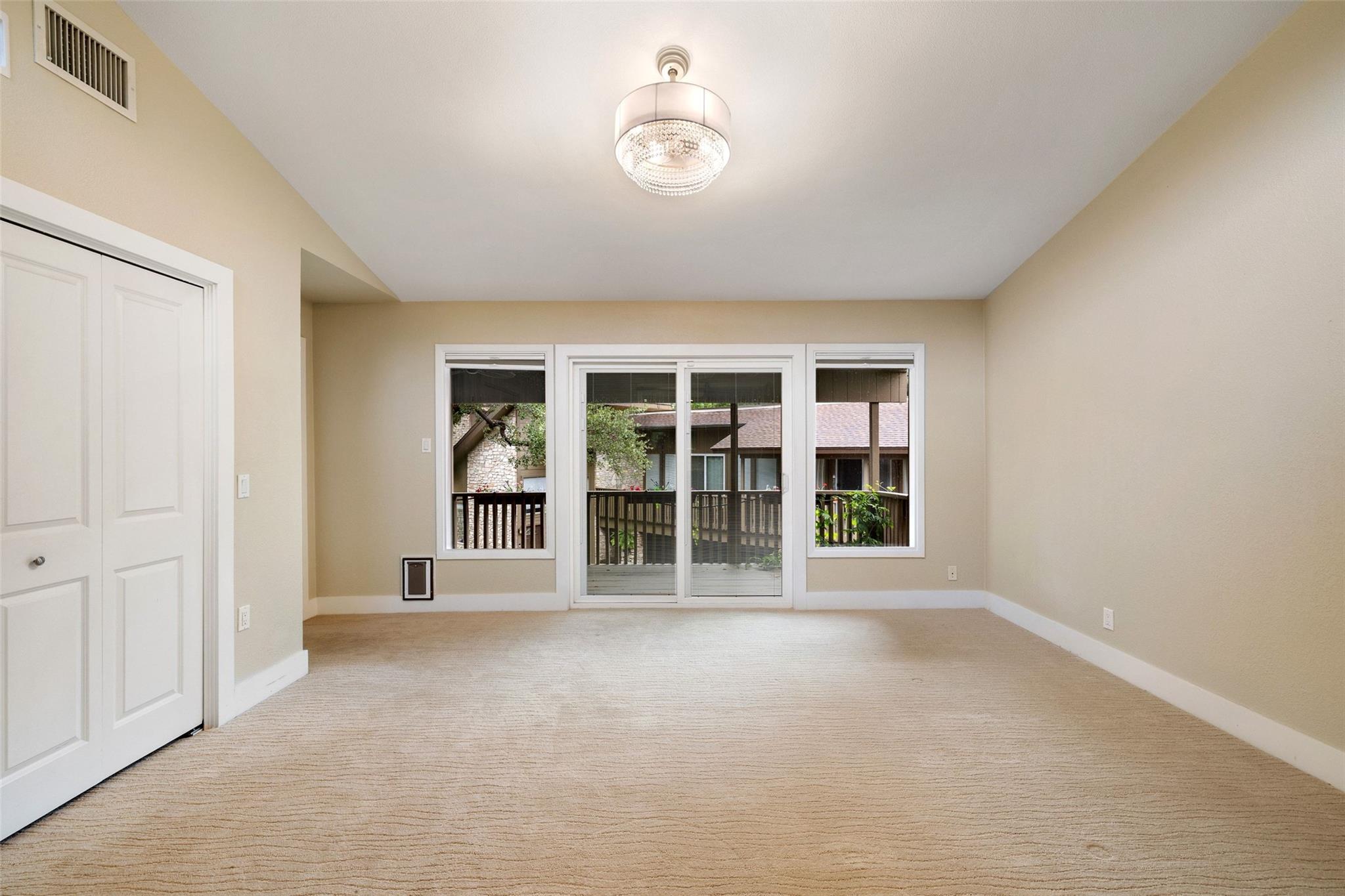 9 Stoney Creek CV