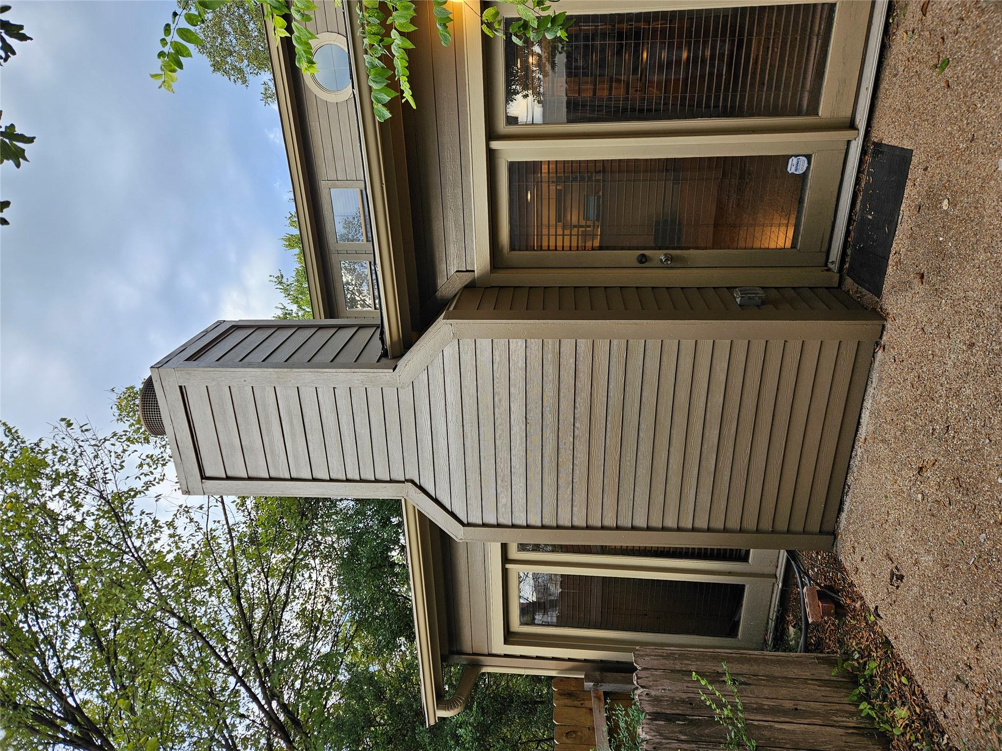 3601 Lawton Ave # 1
