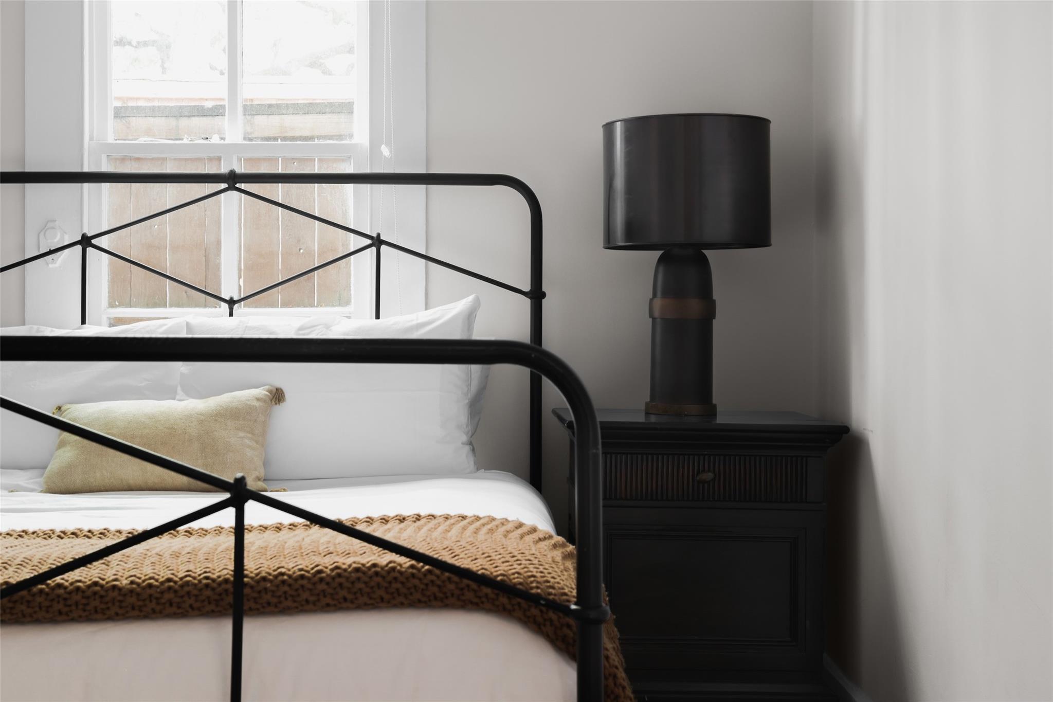 1504 Brackenridge ST