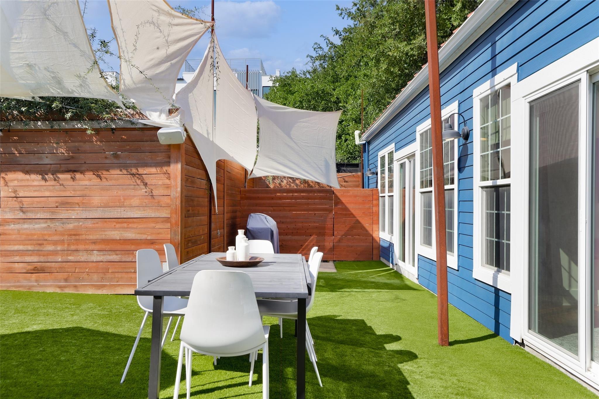 1504 Brackenridge ST