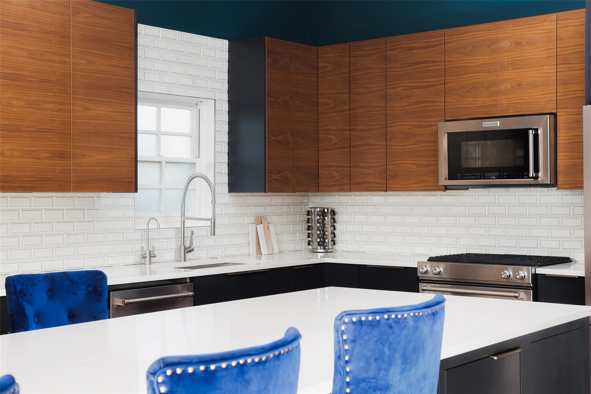 1504 Brackenridge ST