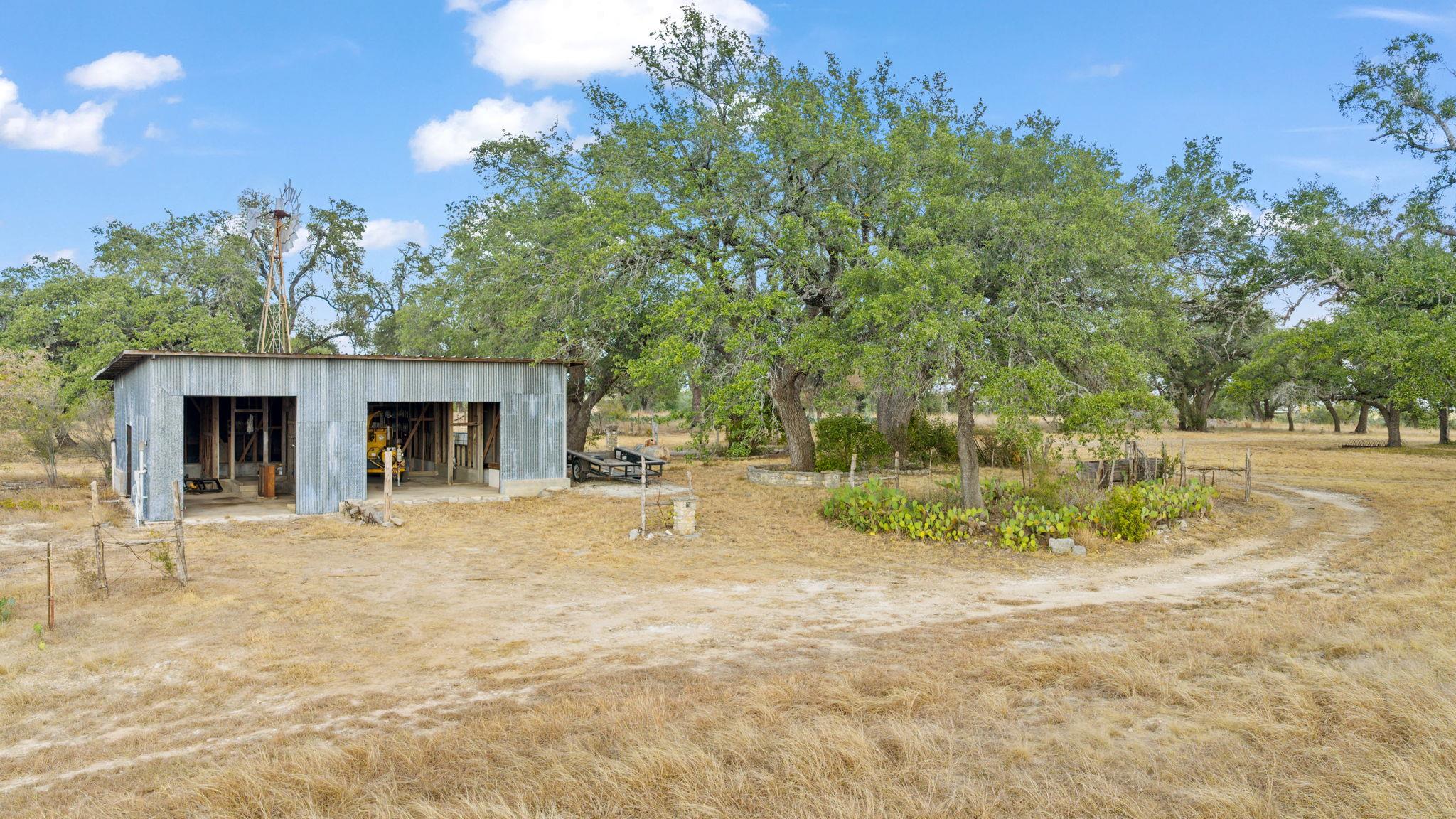 11600 Crumley Ranch RD