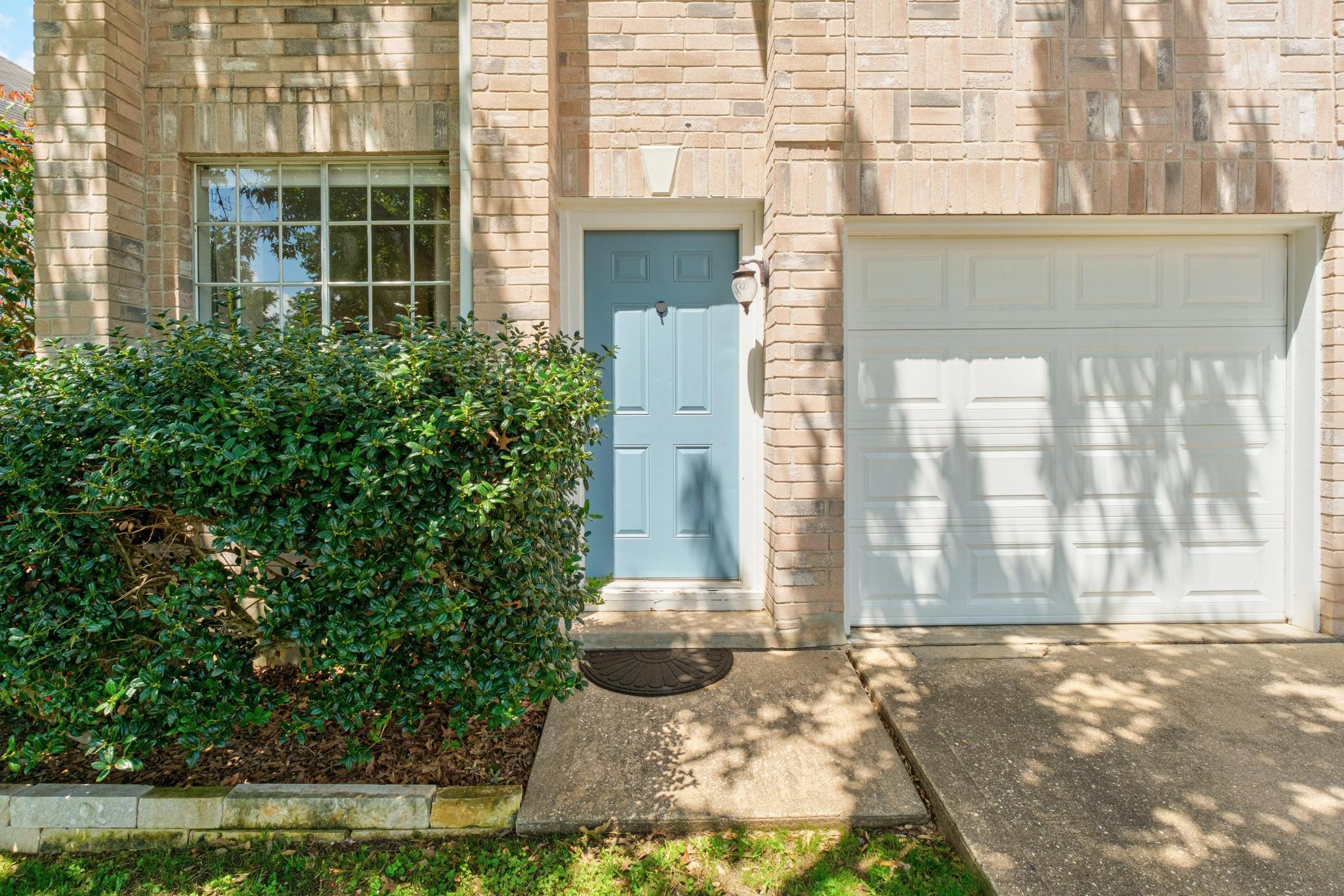 10512 Watchful Fox DR