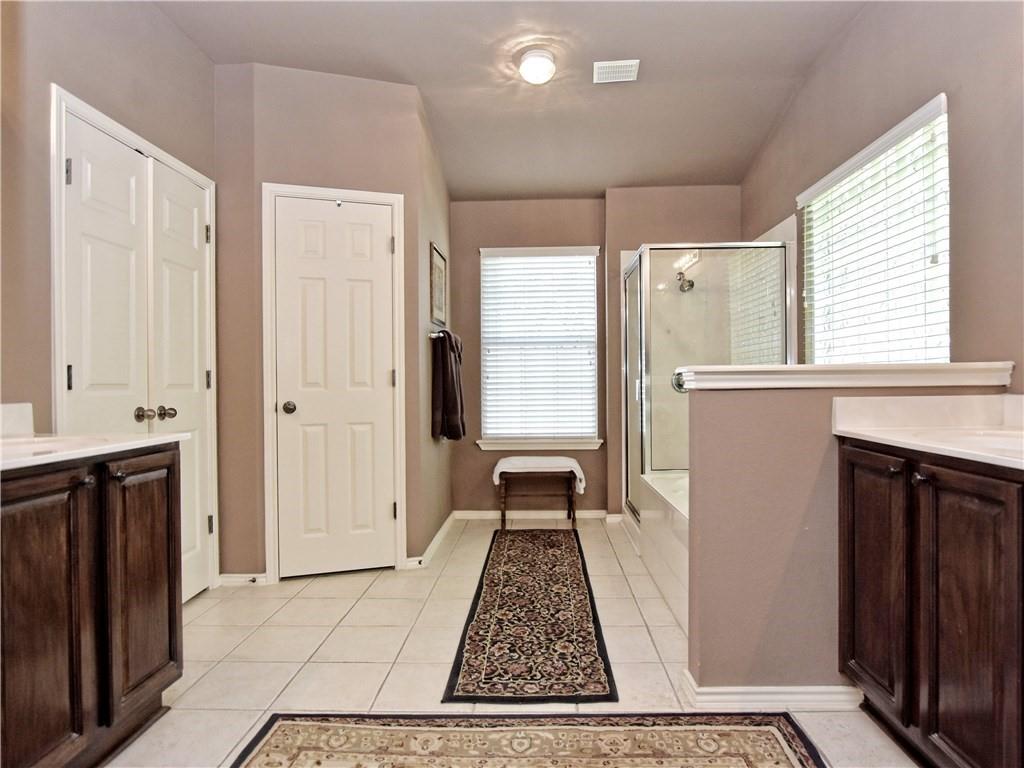 16609 Ennis TRL