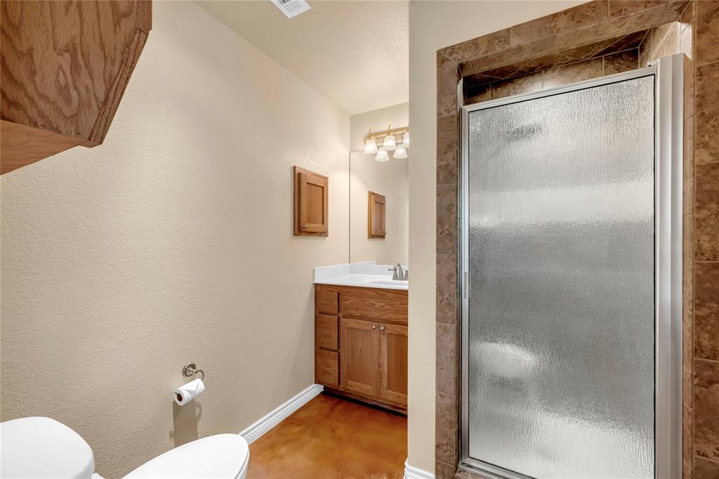 2850 Fm 690