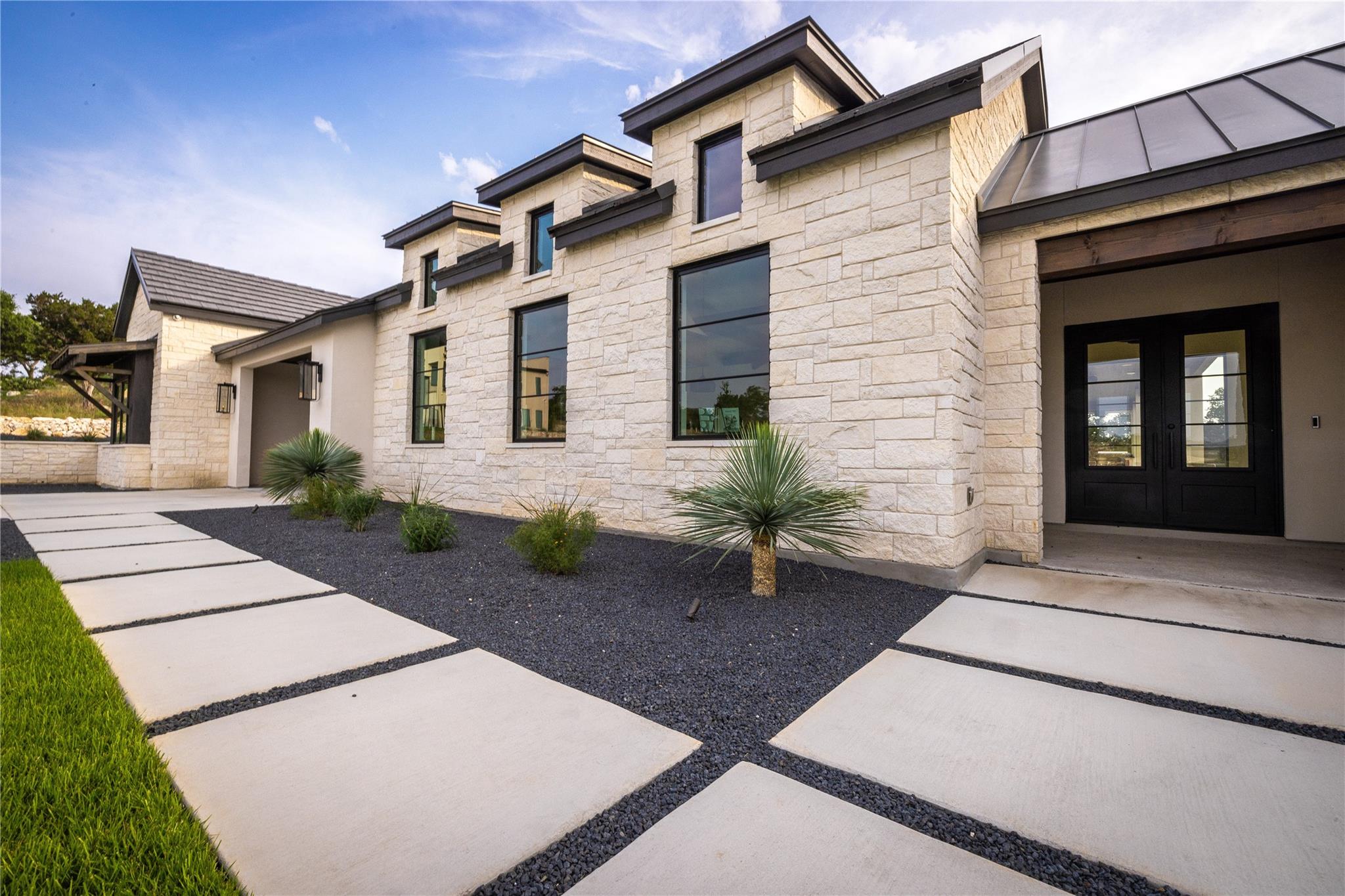 3300 FM 165 - Lot 14