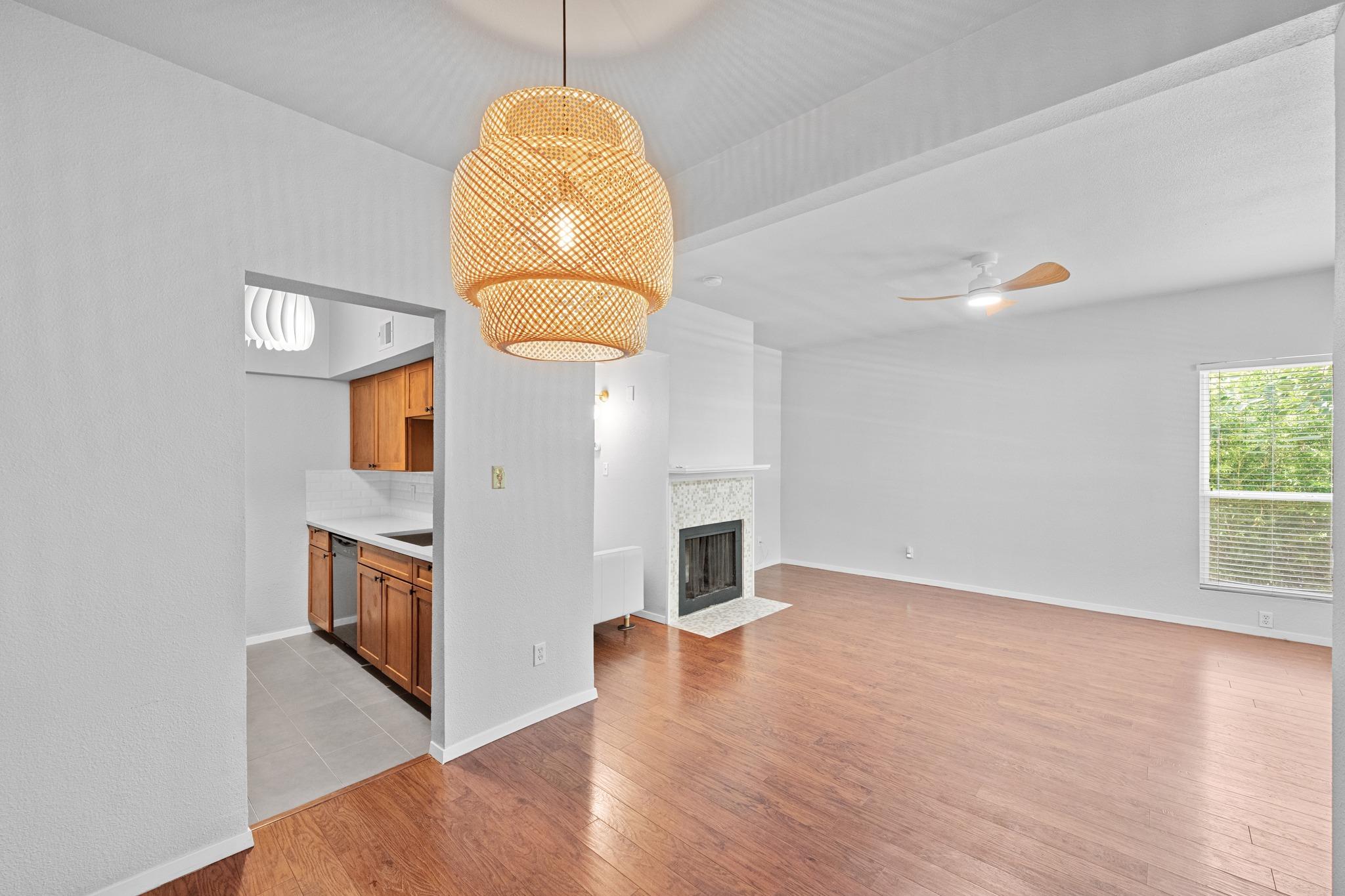 1509 W 39 1/2 ST # 108