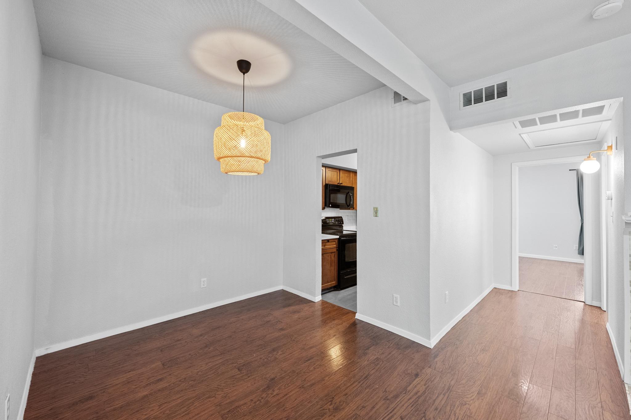 1509 W 39 1/2 ST # 108