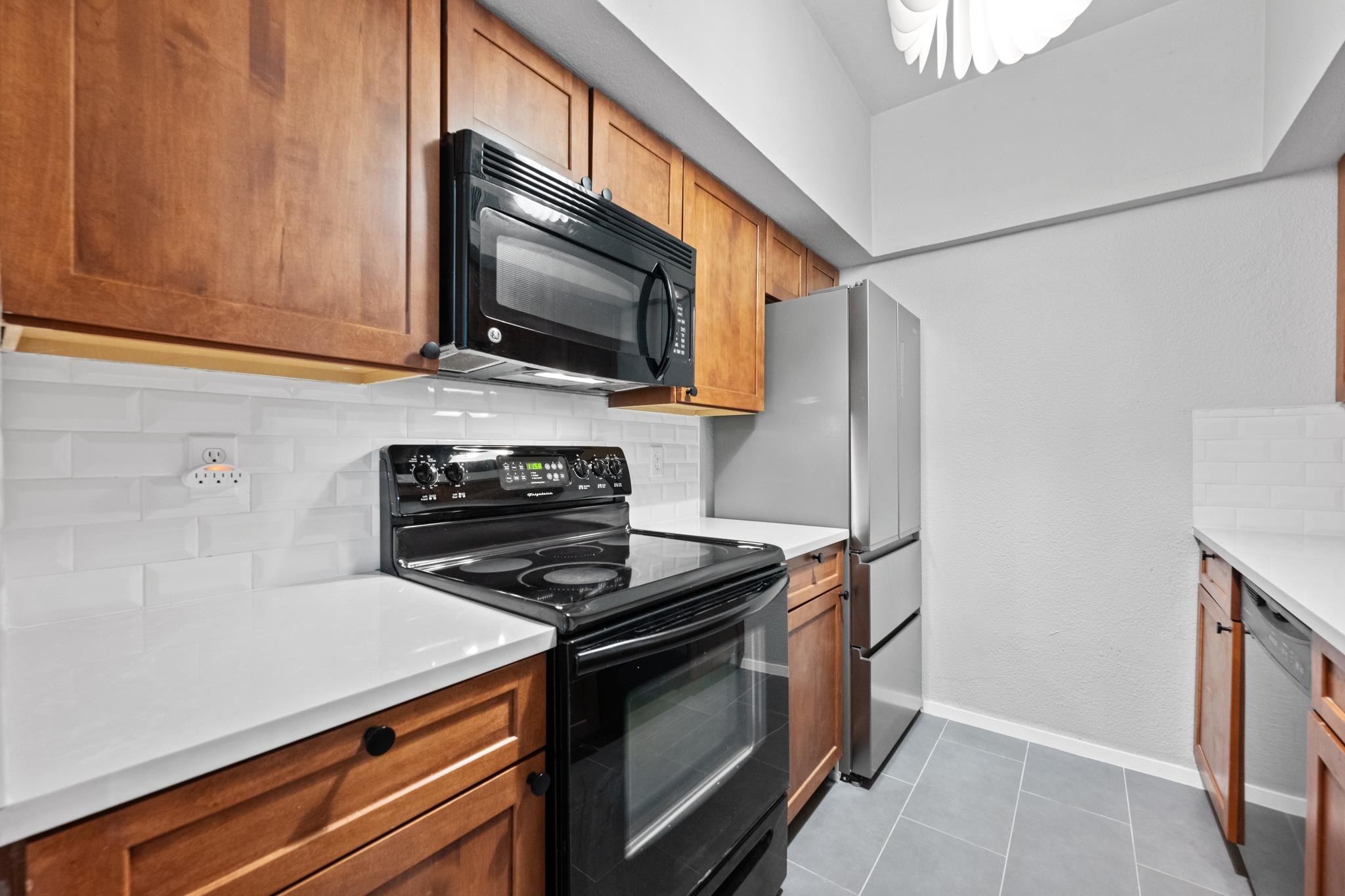 1509 W 39 1/2 ST # 108