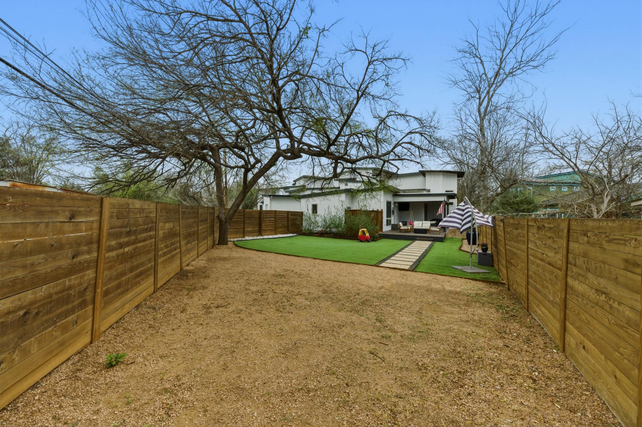 1405 Camelot CIR # A