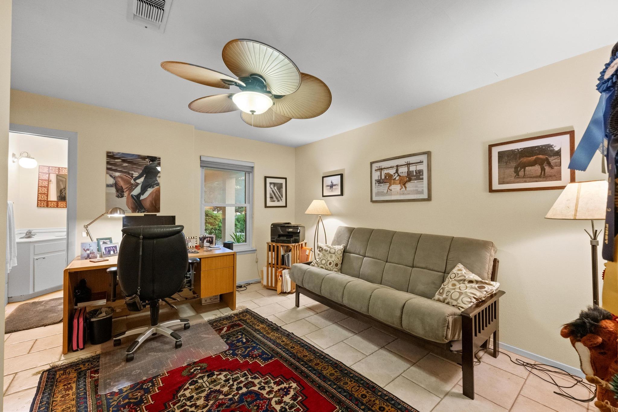 5200 Bell Springs RD