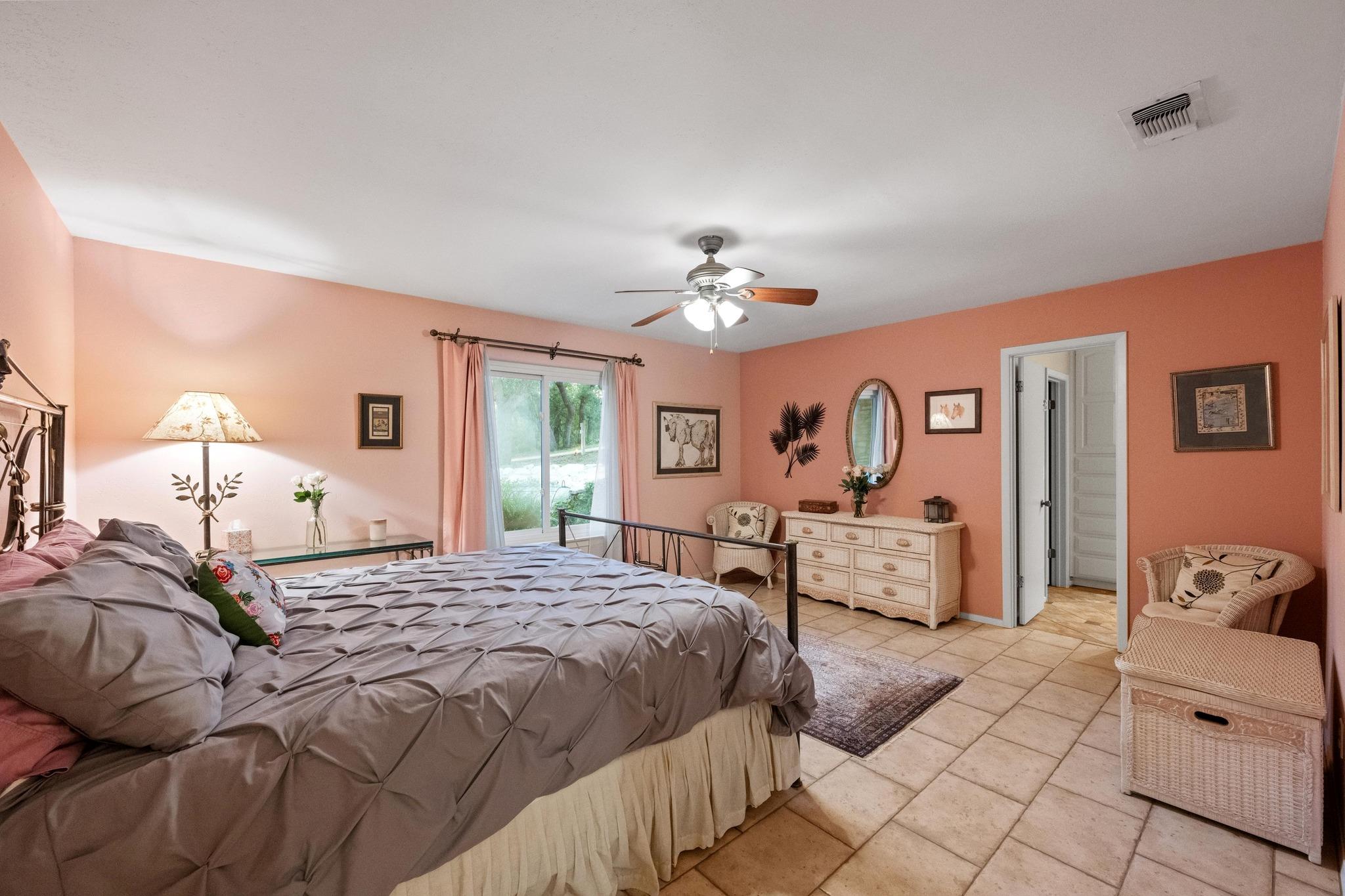 5200 Bell Springs RD