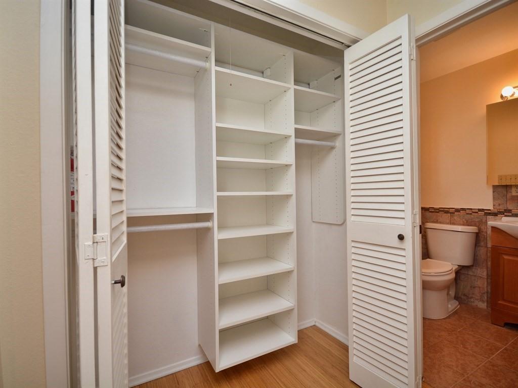 1302 Woodlawn BLVD # 208