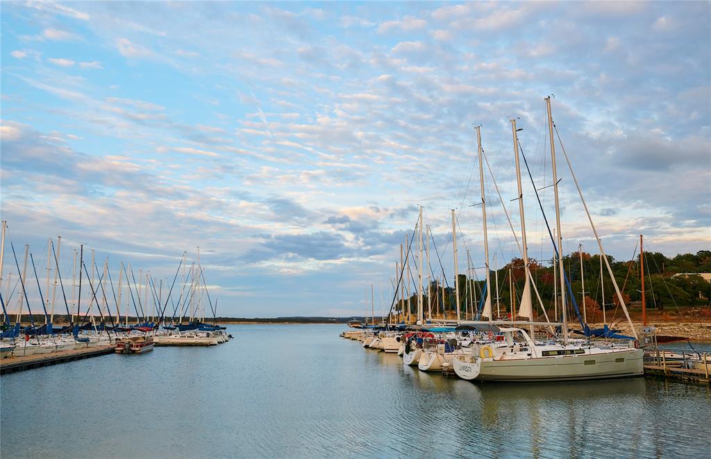 2050 Lohmans SPUR # 2202