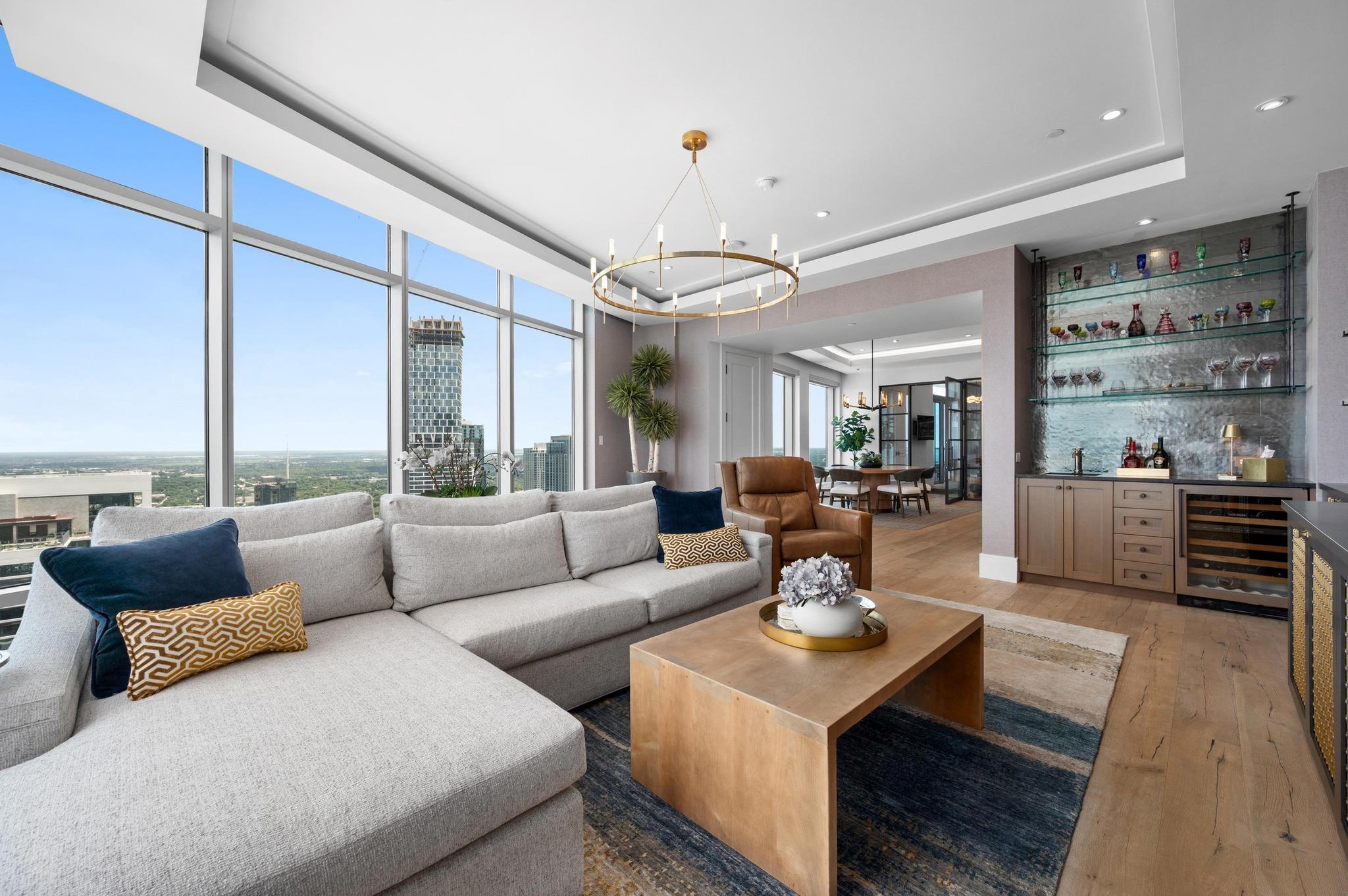 200 Congress Ave # 48Y