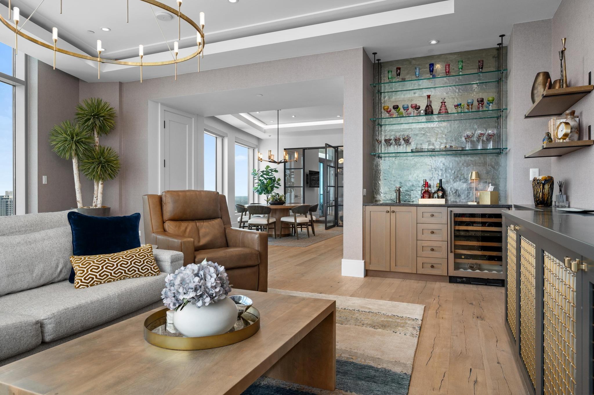 200 Congress Ave # 48Y