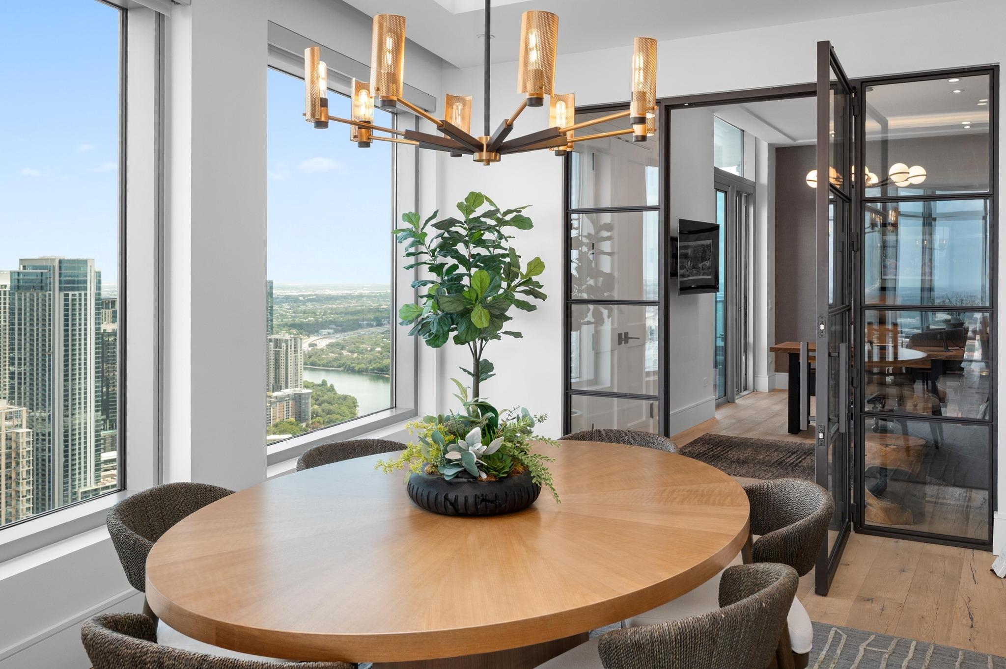 200 Congress Ave # 48Y