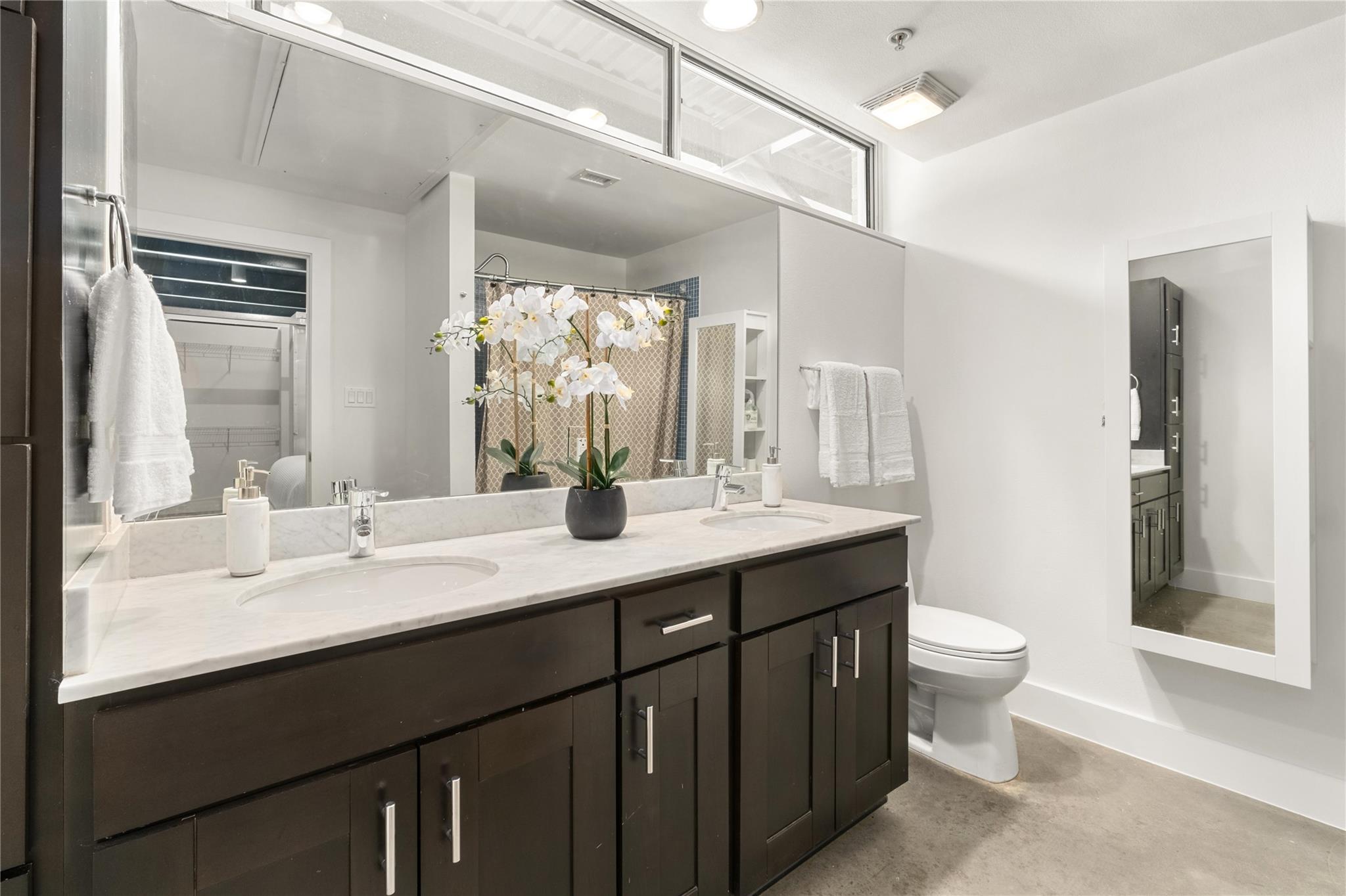 2205 N Lamar BLVD # 113