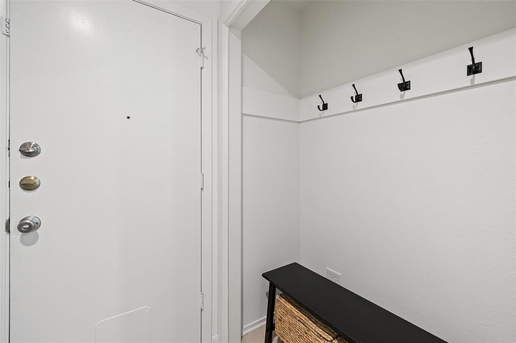 6204 Olympic Overlook