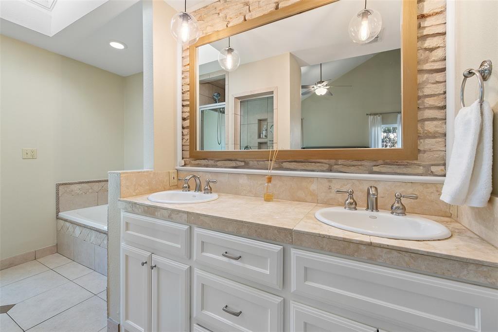 6204 Olympic Overlook