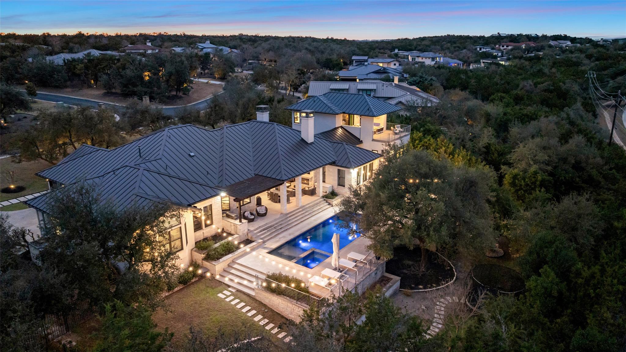 4229 Verano DR