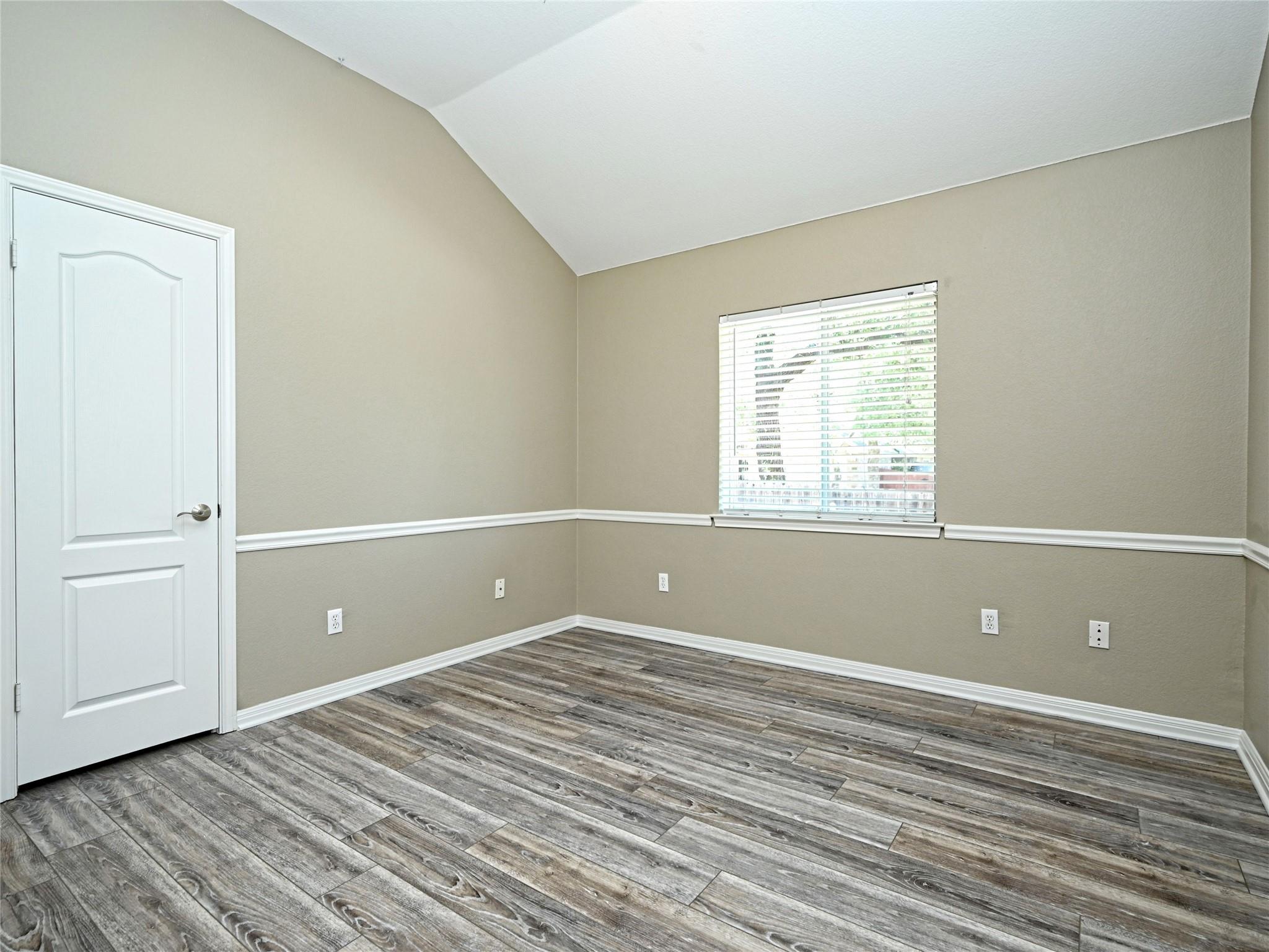 2700 CULVER CLIFF LN