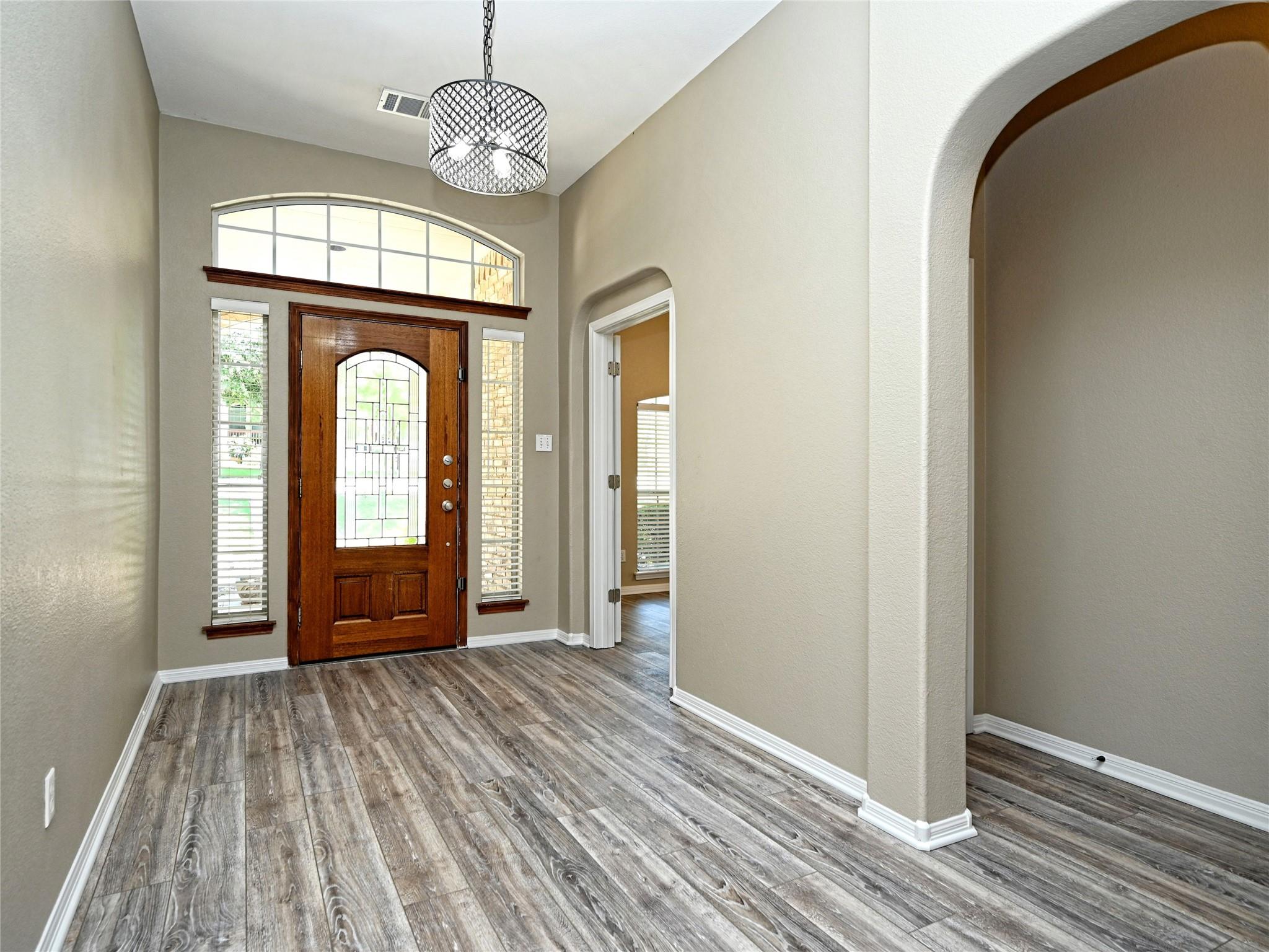 2700 CULVER CLIFF LN