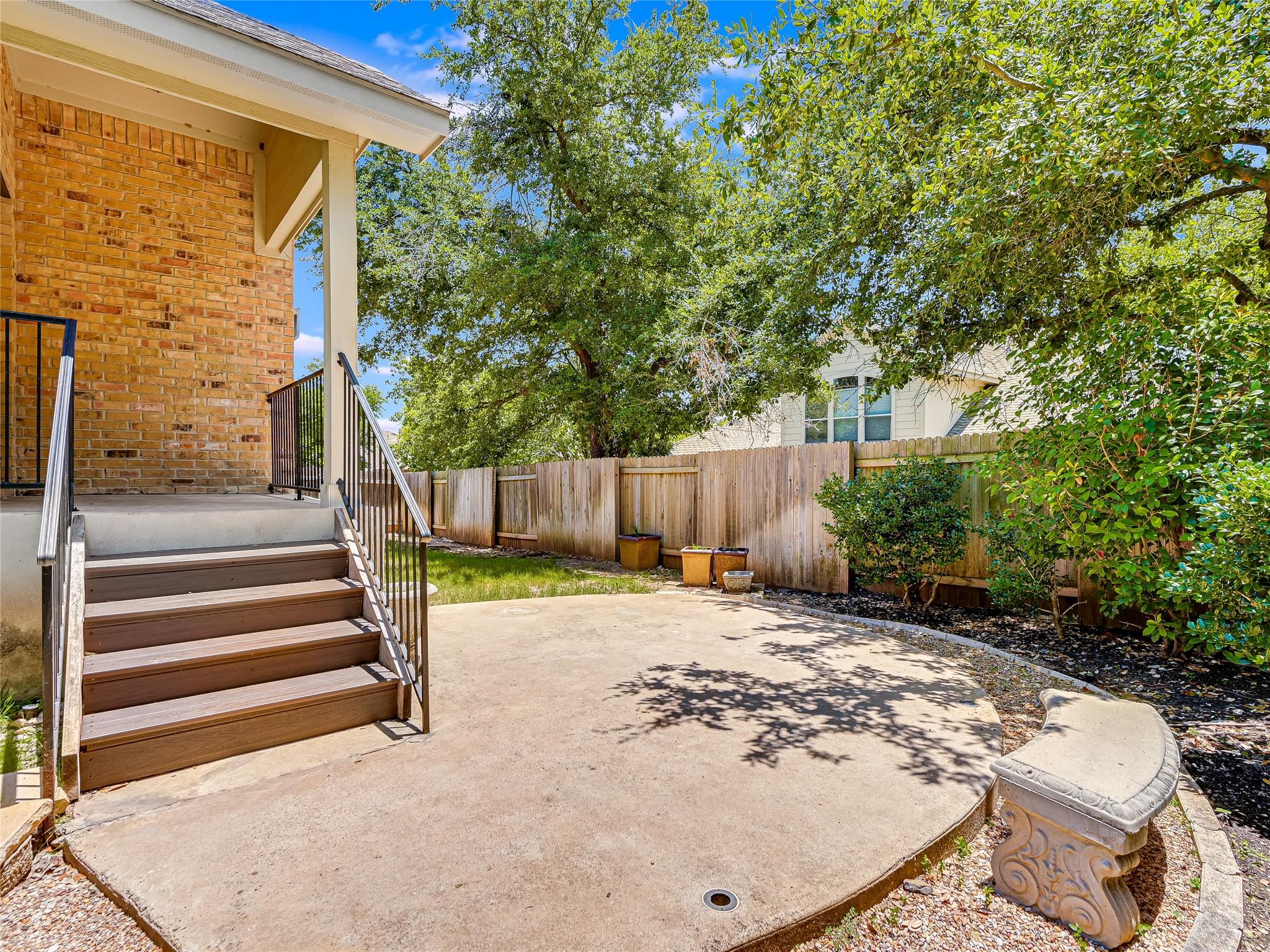 2700 CULVER CLIFF LN