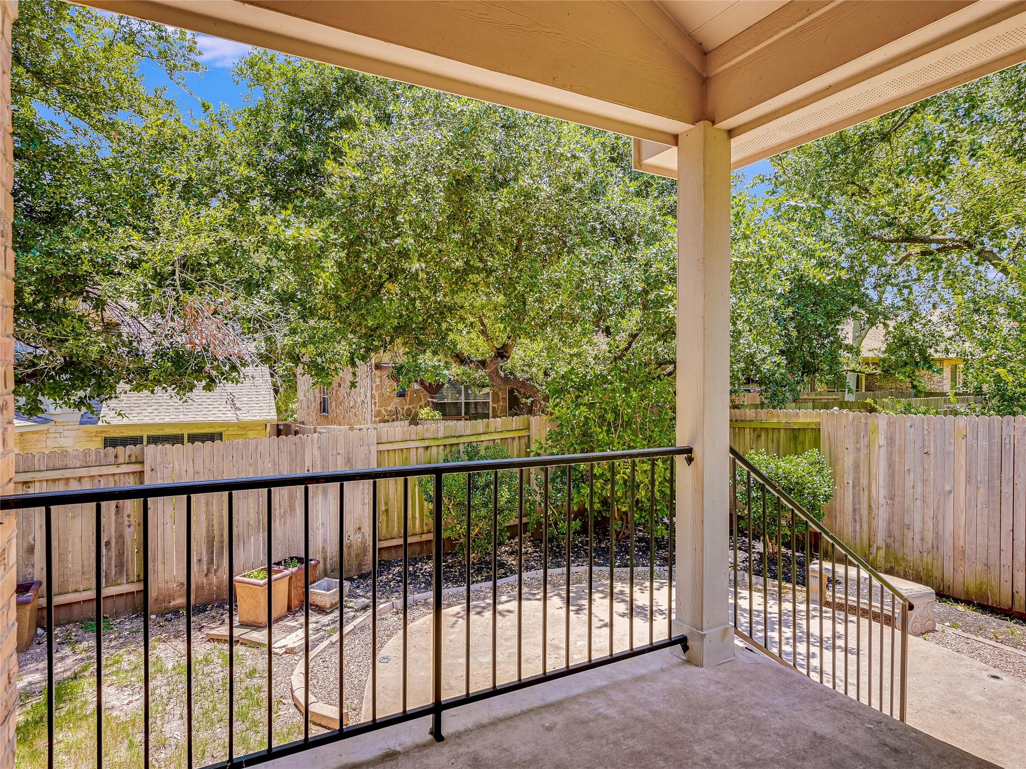 2700 CULVER CLIFF LN