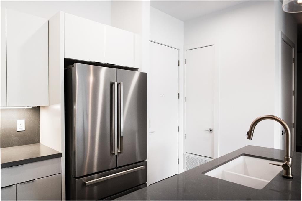 207 W Johanna ST # 101