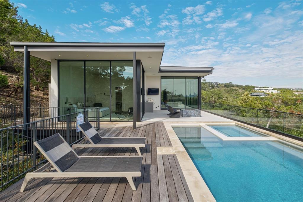 301 Yaupon Valley RD