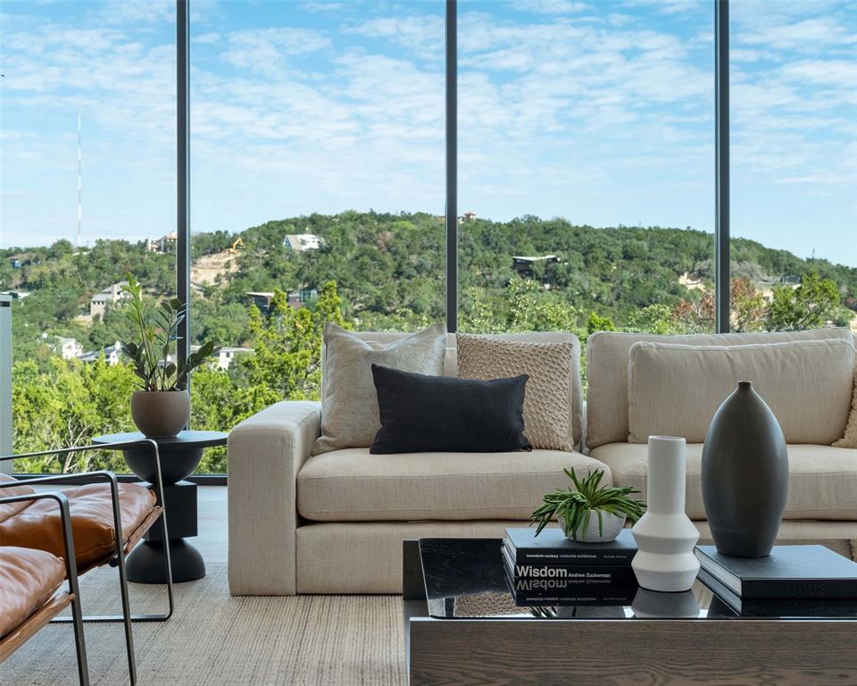 301 Yaupon Valley RD