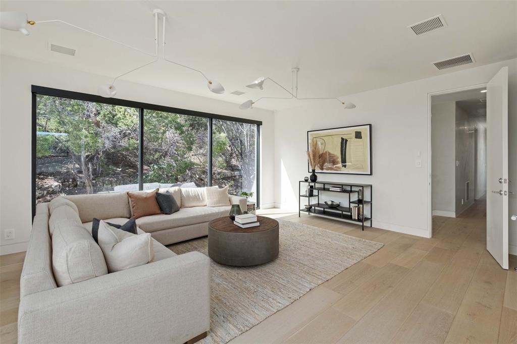 301 Yaupon Valley RD