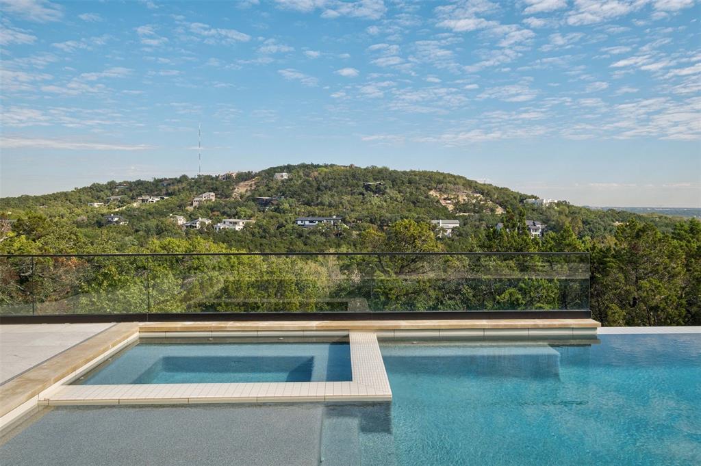 301 Yaupon Valley RD