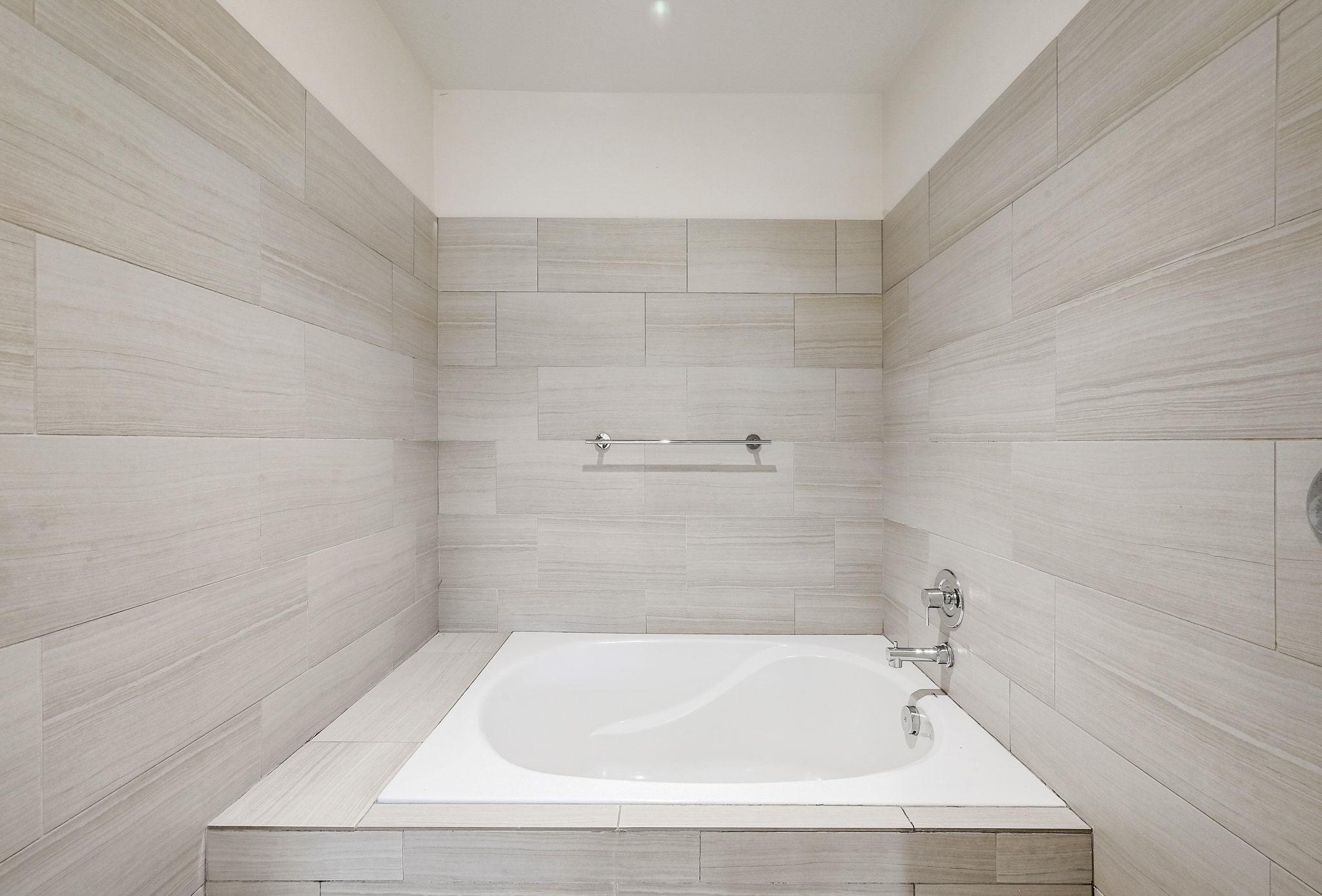 3600 S Lamar BLVD # 202