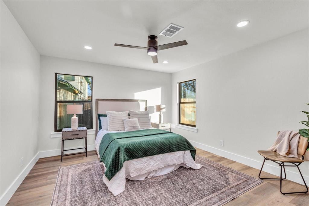 3005 Cedarlawn CIR