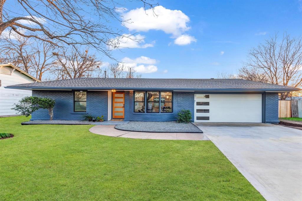 3005 Cedarlawn CIR