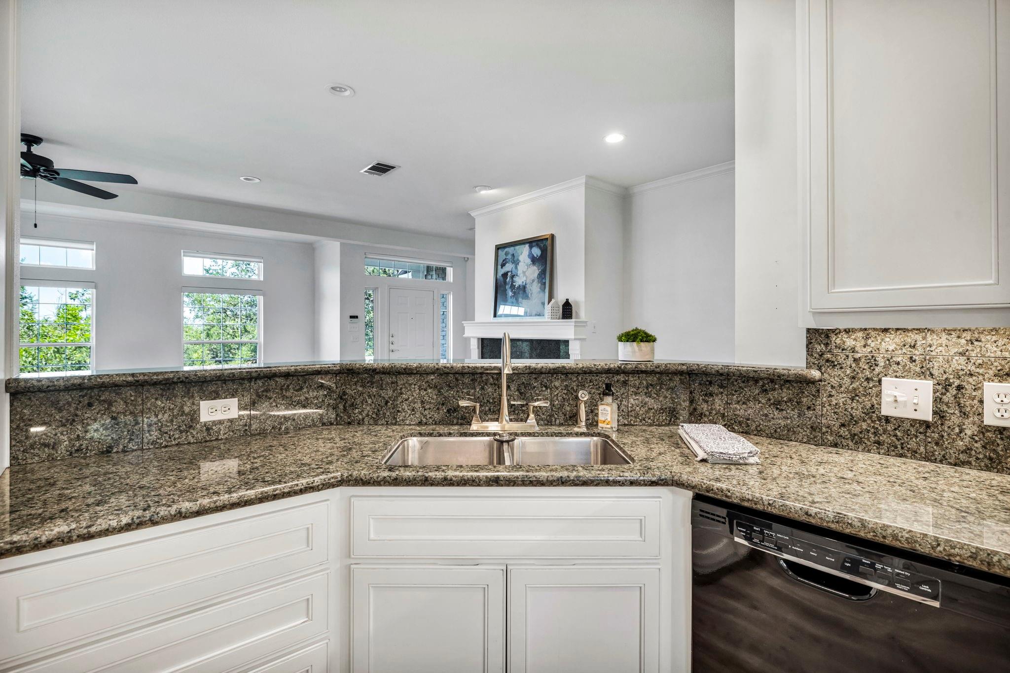 6303 Ridgeback DR