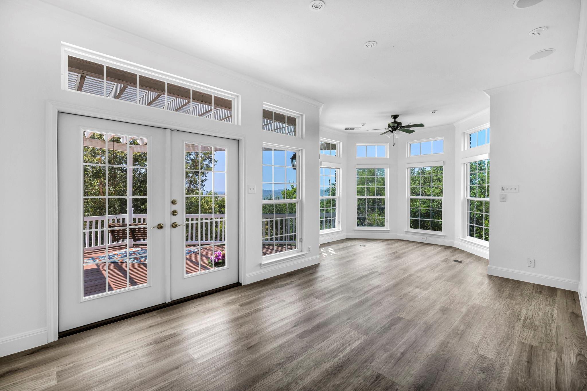 6303 Ridgeback DR