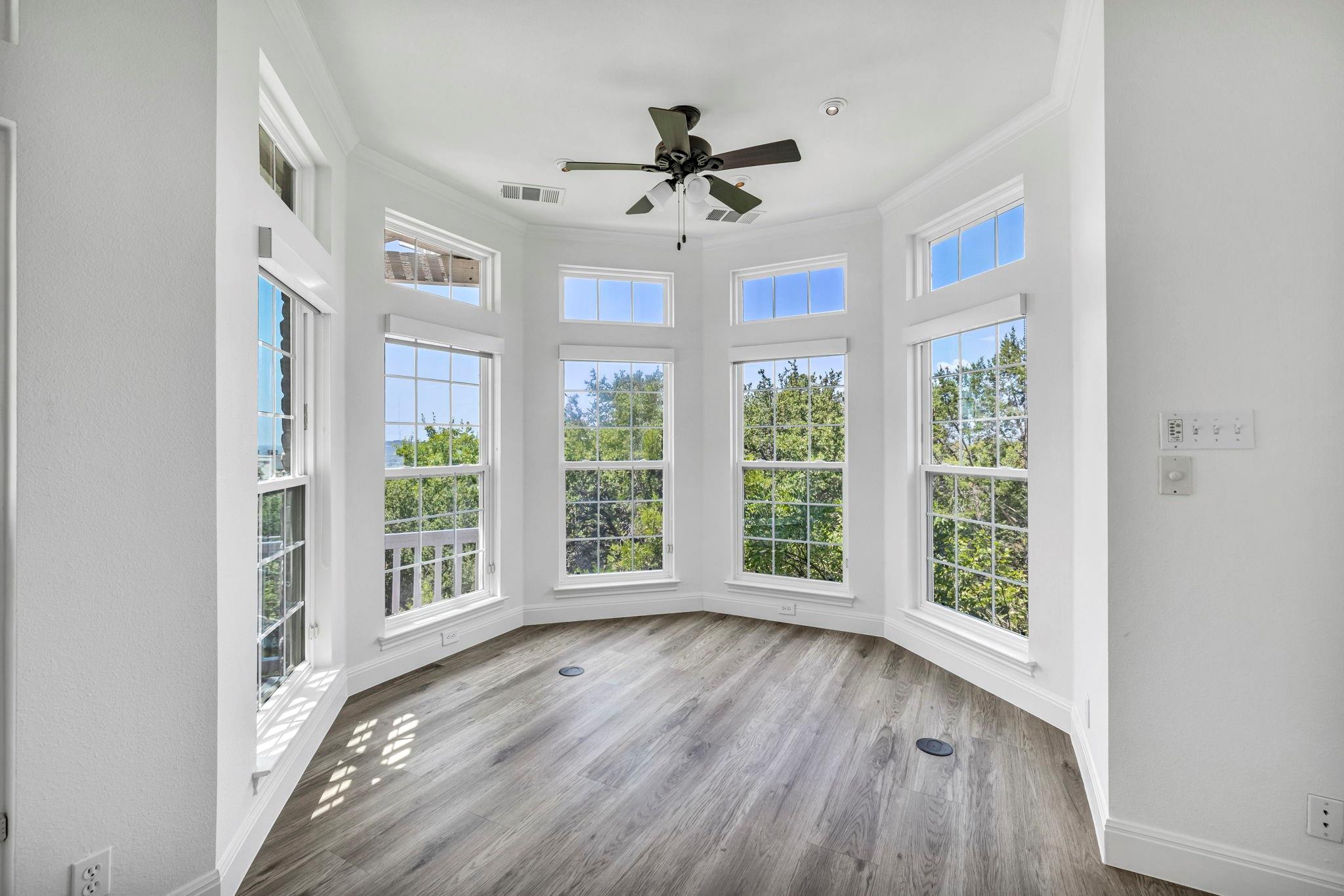 6303 Ridgeback DR