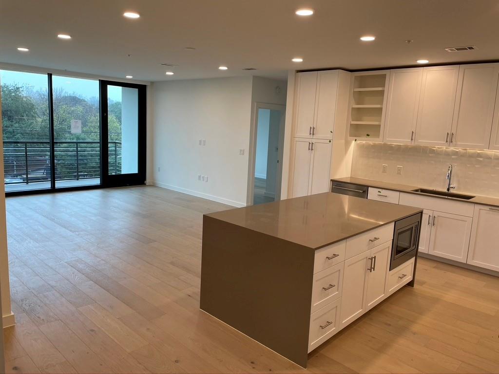 1600 S 1st ST # 310