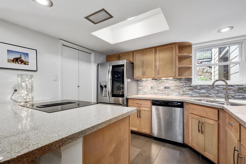 1135 Barton Hills DR # 114